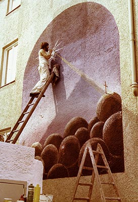 Lubo Kristek working on the secco Watching the Earth in Augsburg in 1974